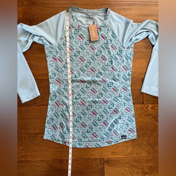 Patagonia Women's Small Capilene Midweight Top Baselayer Icefall Blue Big Sky - Picture 8 of 12
